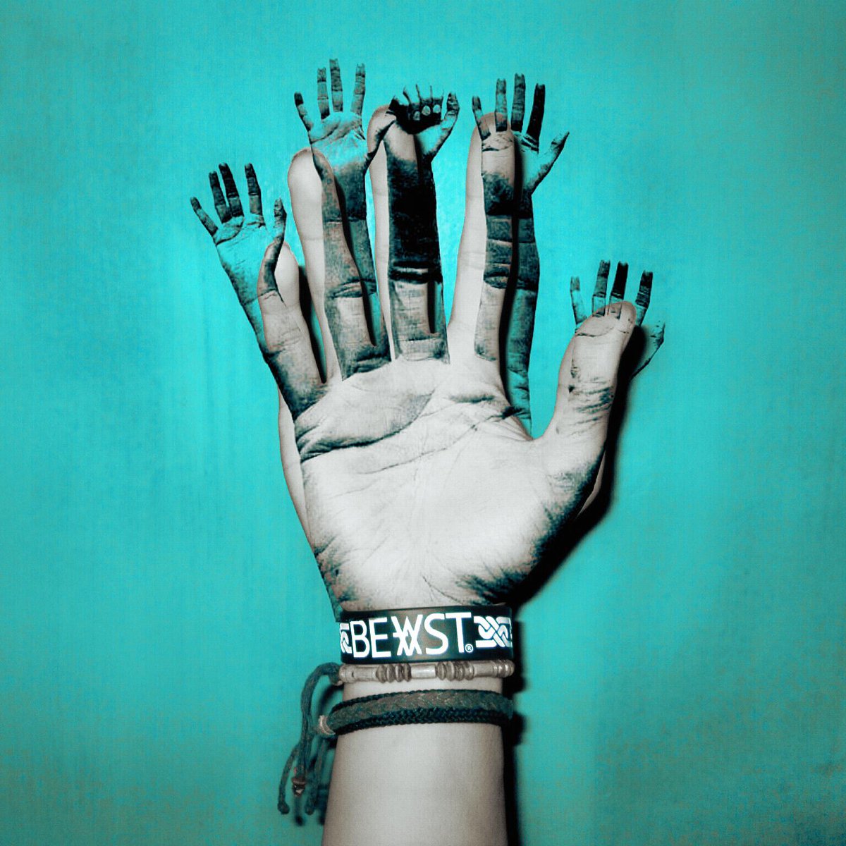 ImaBEVST's tweet photo. Wristband BEVST 90k
#streetart #wristband #BEVST
https://t.co/k6Lv9XBIHc