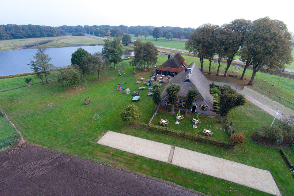 Wat vinden jullie van deze foto? Zou dit het uitzicht zijn van de overvliegende ganzen?