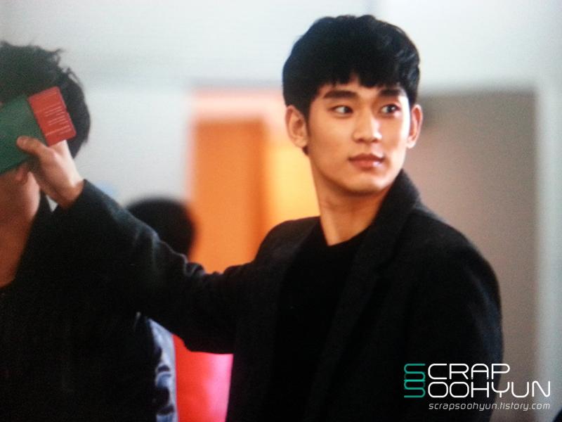 B_9dCh7U8AABDzF.jpg:large