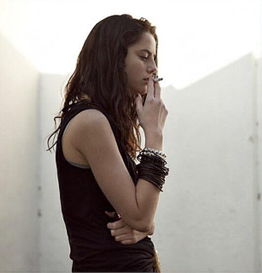 Happy birthday to Kaya Scodelario  