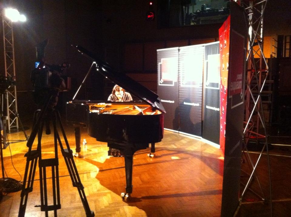 <a href="/davidfraymusic/">David Fray</a> au studio 107 #JosseMatin #live #Schubert cc @nicolafitte @VinceJosse