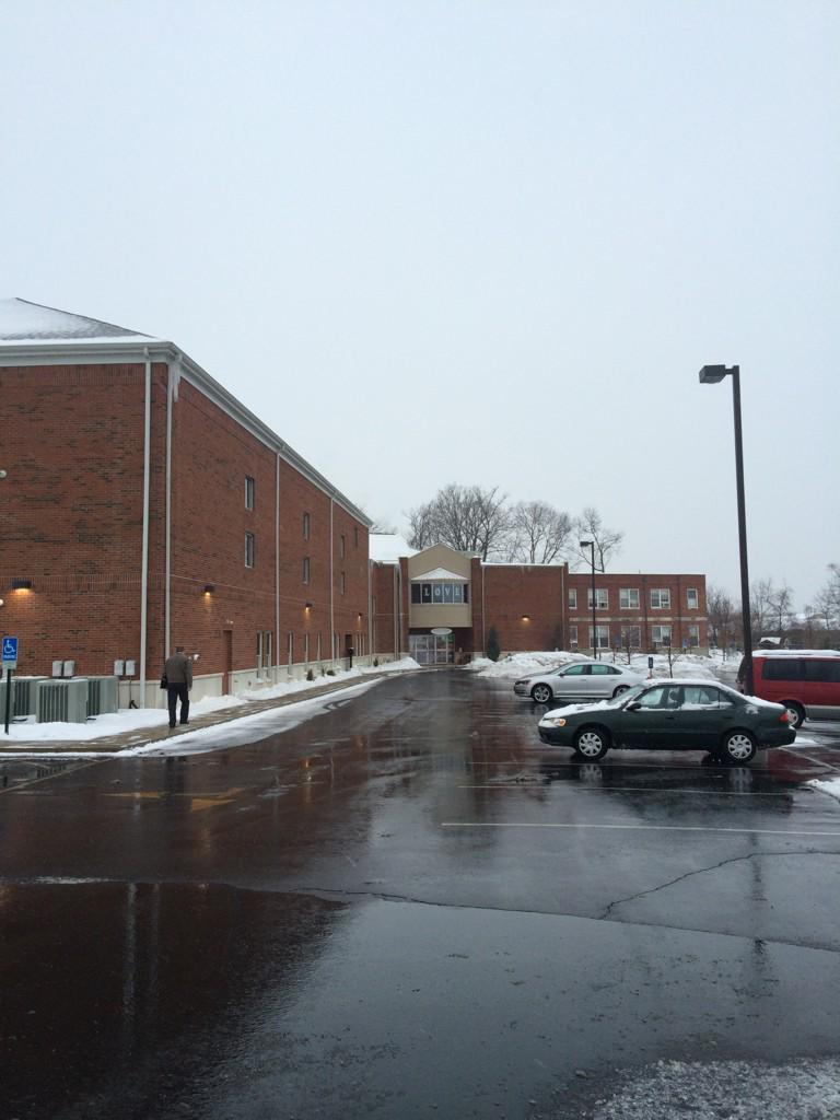 JasonTaylorATC's tweet photo. The paths are clear, the coffee is hot, and God is good, come on out to @love_mhumc and @connect_MHUMC http://t.co/VLuOIADSXr