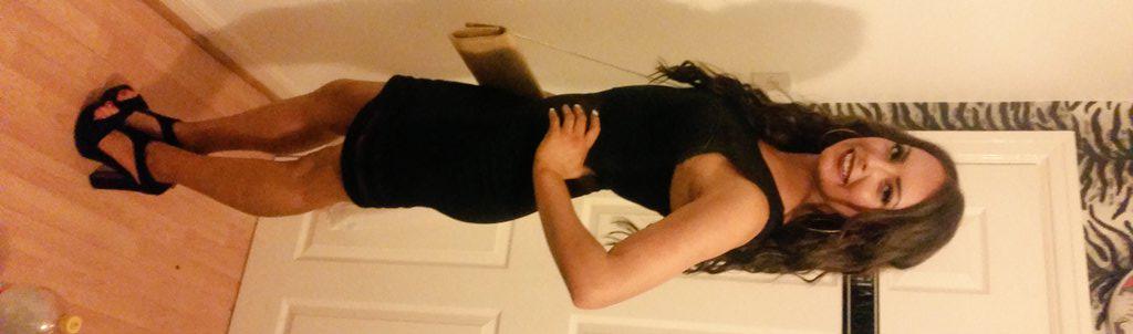 tashaaaking's tweet photo. Last night 😜 #drunk #Darwen #satnight http://t.co/chokN6U4Fu
