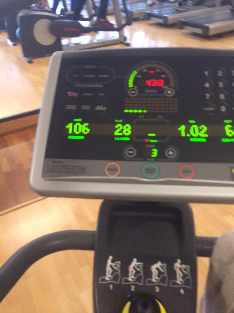 Niet luieren, maar sporten! Vandaag eerste dag. Zal ik het lang volhouden? #sporten is gezond