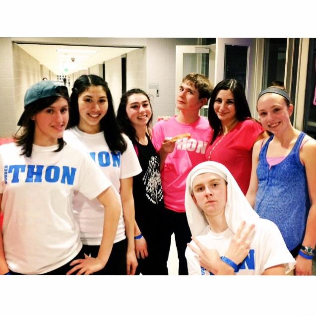 CatLoretoXO_'s tweet photo. My sleep schedule is still really messed up :-) thanks @SouderThon http://t.co/CbyQRjeVku