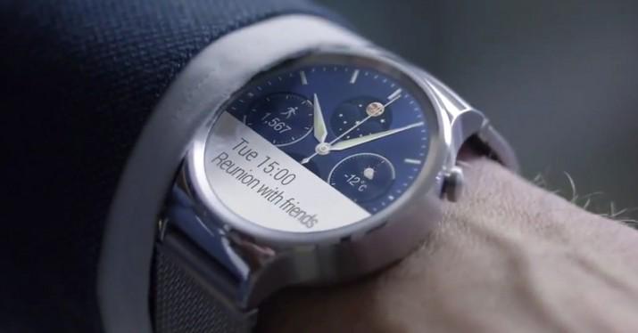 adslzone's tweet photo. Huawei Watch: diseño y funcionalidad se unen en tu muñeca   http://t.co/MH0HhAiZba http://t.co/SKoVDknhtg