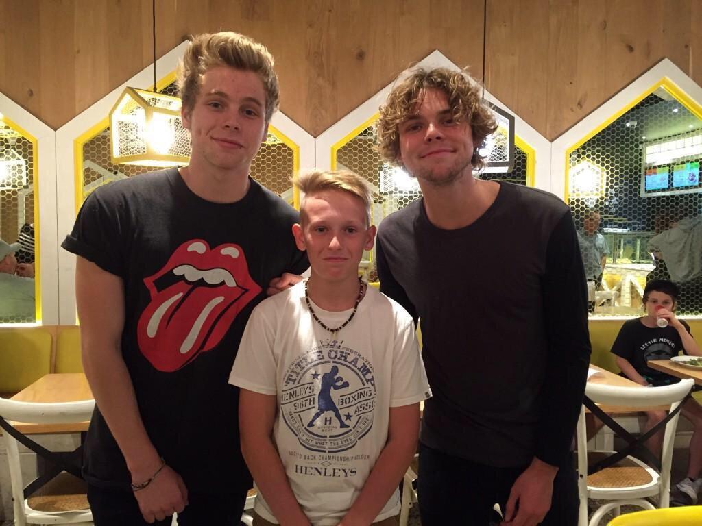 #vote5sos #kca