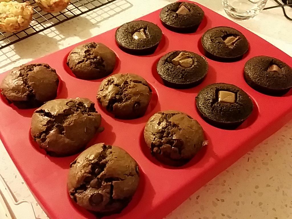 KristyBarrettNZ's tweet photo. As requested, I have baked savoury muffins...and I even made 2 types of chocolate muffins. @katellyttle @EmergentNZ http://t.co/A6mdQ4VN7s
