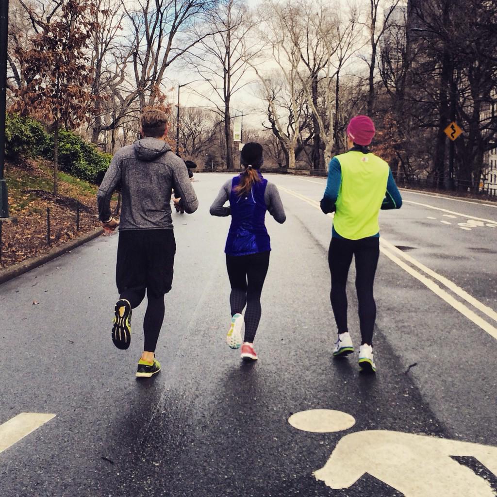 Checkpointsrace's tweet photo. Happy #sundayrun! RT if you'll run today / Bon run ! RT si vous courez aujourd'hui #checkpointsrace http://t.co/d7RqDnqUna