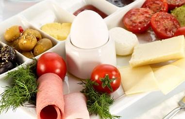 Pazar kahvaltısı en güzel Kahve-i Vefa'da yapılır. Mutlu pazarlar... :-)