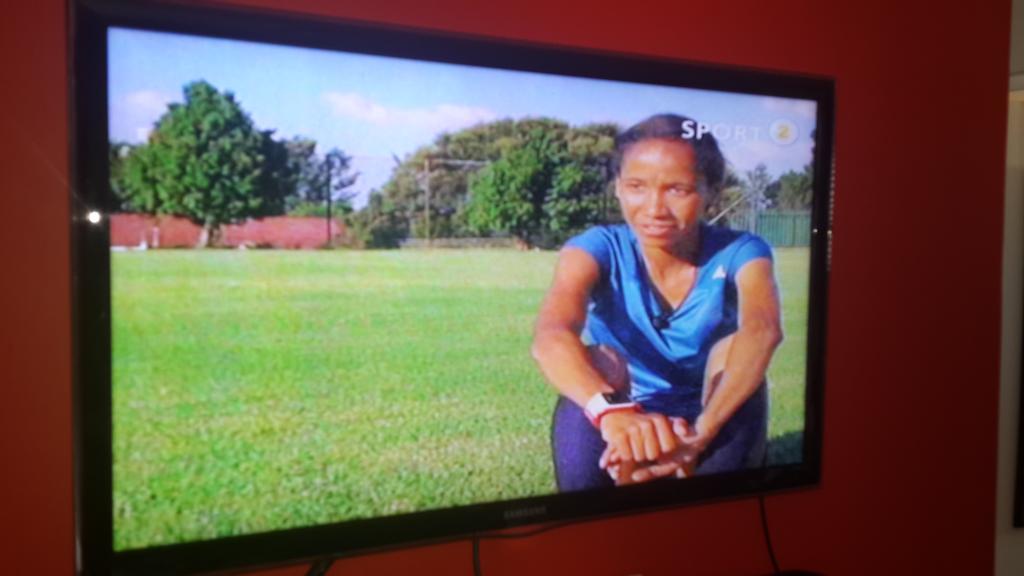 stewcd's tweet photo. When i switch on the TV and @nolacon makes an appearance! @SABCSportsLive great profile. @ASAathletics @adidasZA http://t.co/3hyKr5NtFB