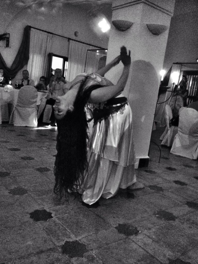 marcial_Rro's tweet photo. @paradores Genial #convivium en #paradordemerida #paradores con @p_b_l_a_n_c_o @MERIDAPEYES @lybia2 Grande #daniel http://t.co/URzknkvlUw
