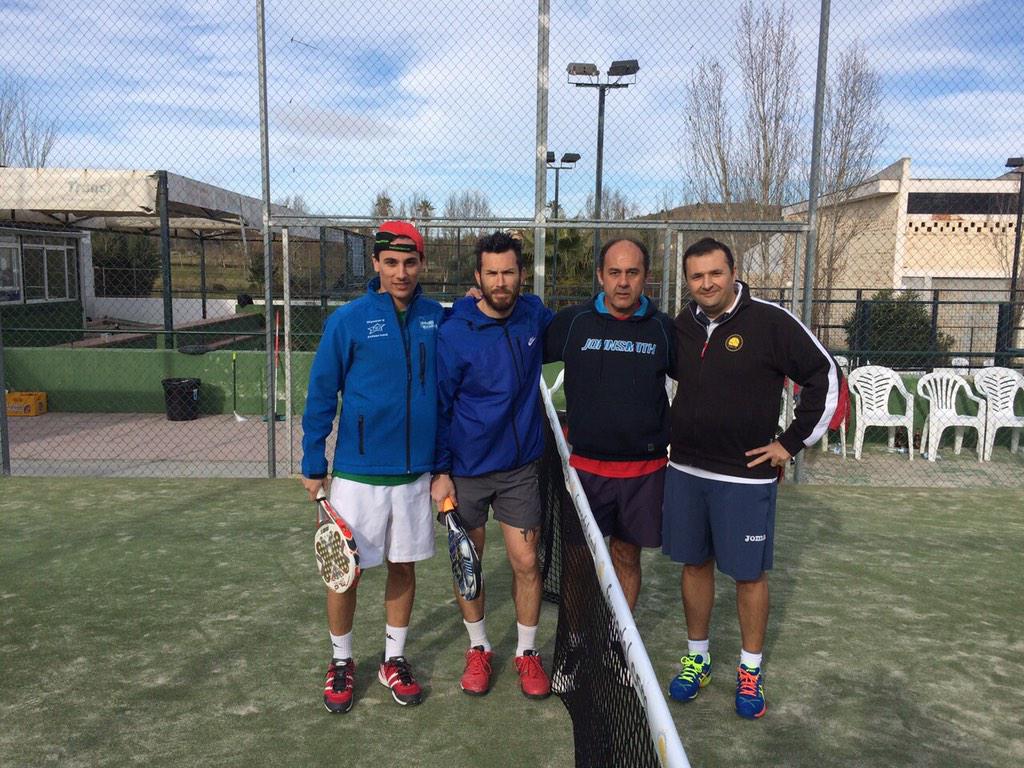 DÍA ESPECTACULAR EN LA JORNADA DEL DOMINGO <a href="/fexpadel/">Fed. Extremeña Padel</a>