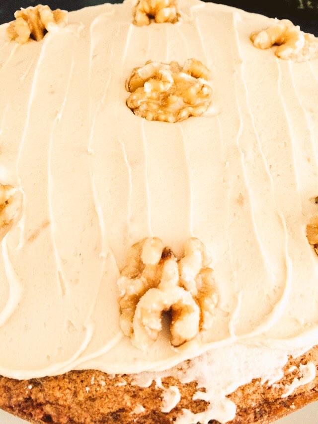 GriddleProject's tweet photo. Thank you to @LouLousTeaPot for our amazing coffee and walnut cake this morning! Good luck today with @poshbaps http://t.co/fJoU6xIbc6