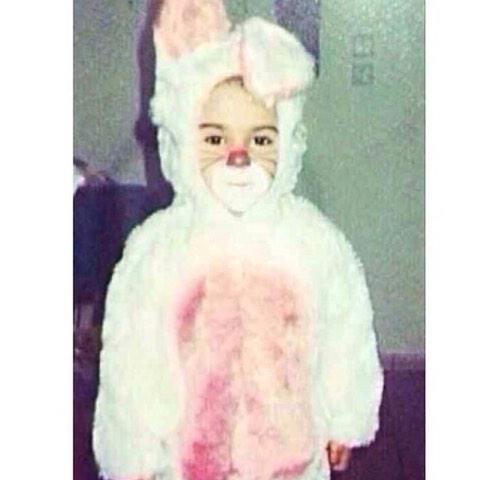 kidrauhlgrowin's tweet photo. Little rabbit is growing so fast 

#HappyBirthdayJustinBieber http://t.co/dPquM2TUe1