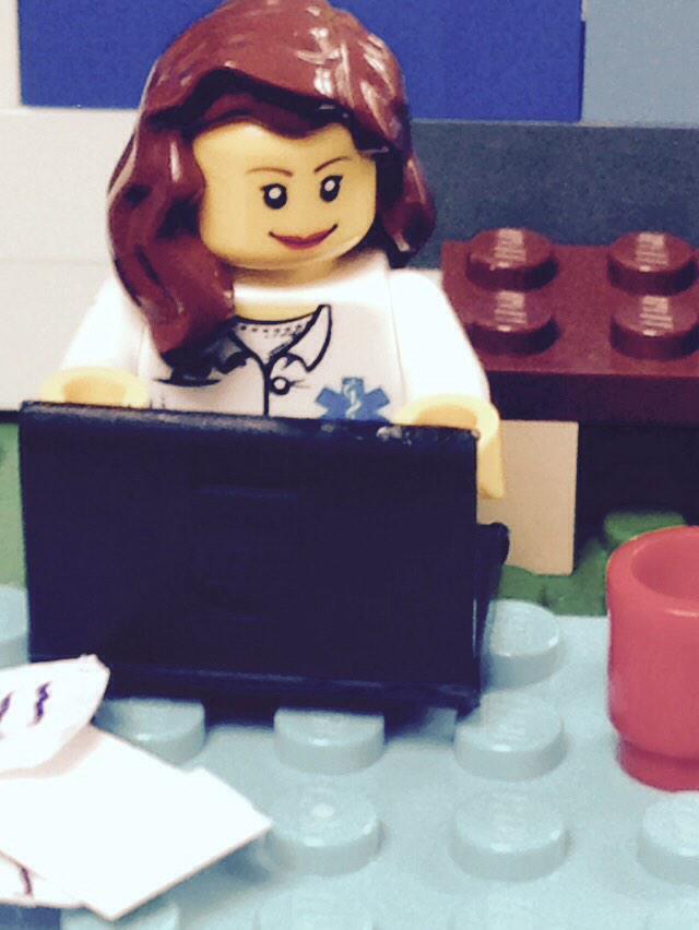 legopalliateurs's tweet image. Dr Darling opens email from the new friend she met @AAHPM and is reminded: everything WAS awesome! #hpm15