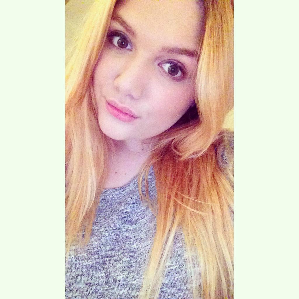 kussPriss's tweet photo. Blond💁. http://t.co/7wzFc2Lp8z