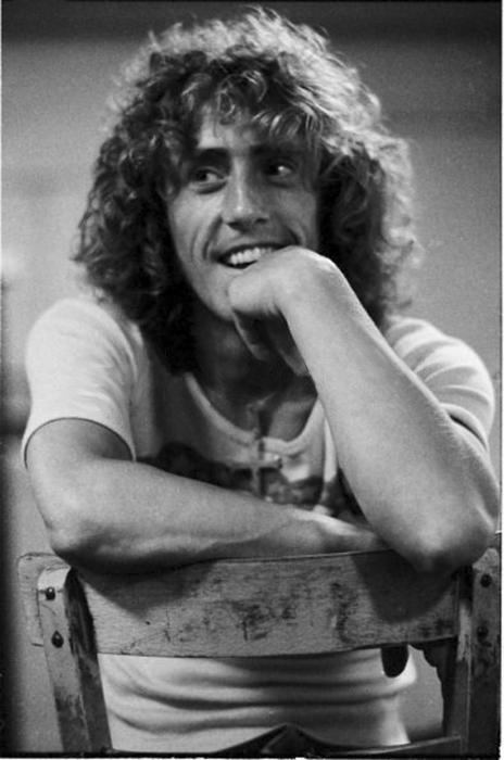 HAPPY BIRTHDAY ROGER DALTREY!!!!!!!!!!!!!!! 