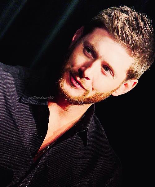 HAPPY BIRTHDAY TO YOU, DEAR JENSEN ACKLES!  
