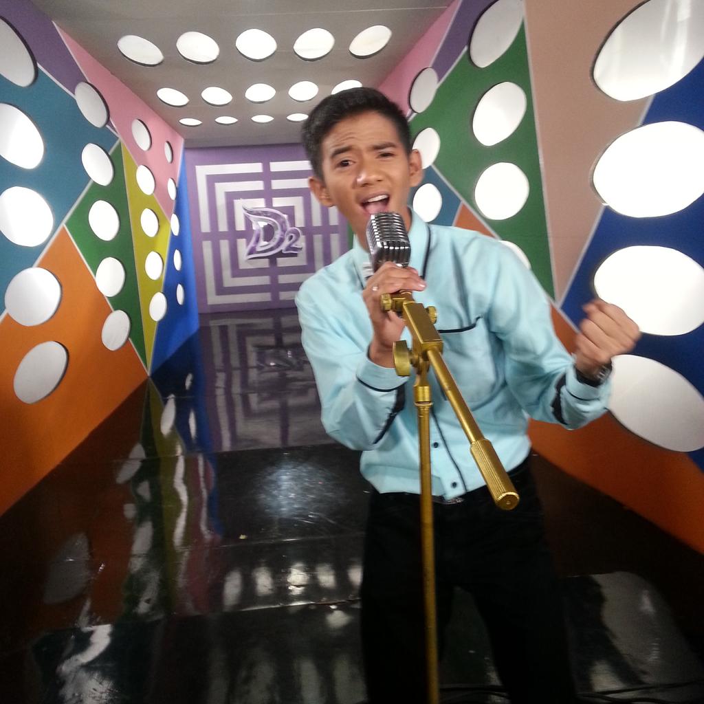 DA2_Ridho's tweet photo. shooting vt http://t.co/y5aMr1afLZ
