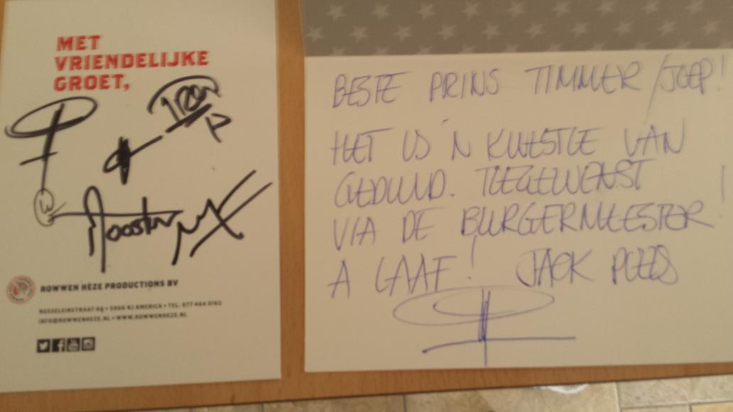Joepietimmer's tweet photo. @RowwenHeze bedankt! we komen snel weer eens jullie kant op! #tiseenkwestievangeduld http://t.co/FEQX7p1tuE