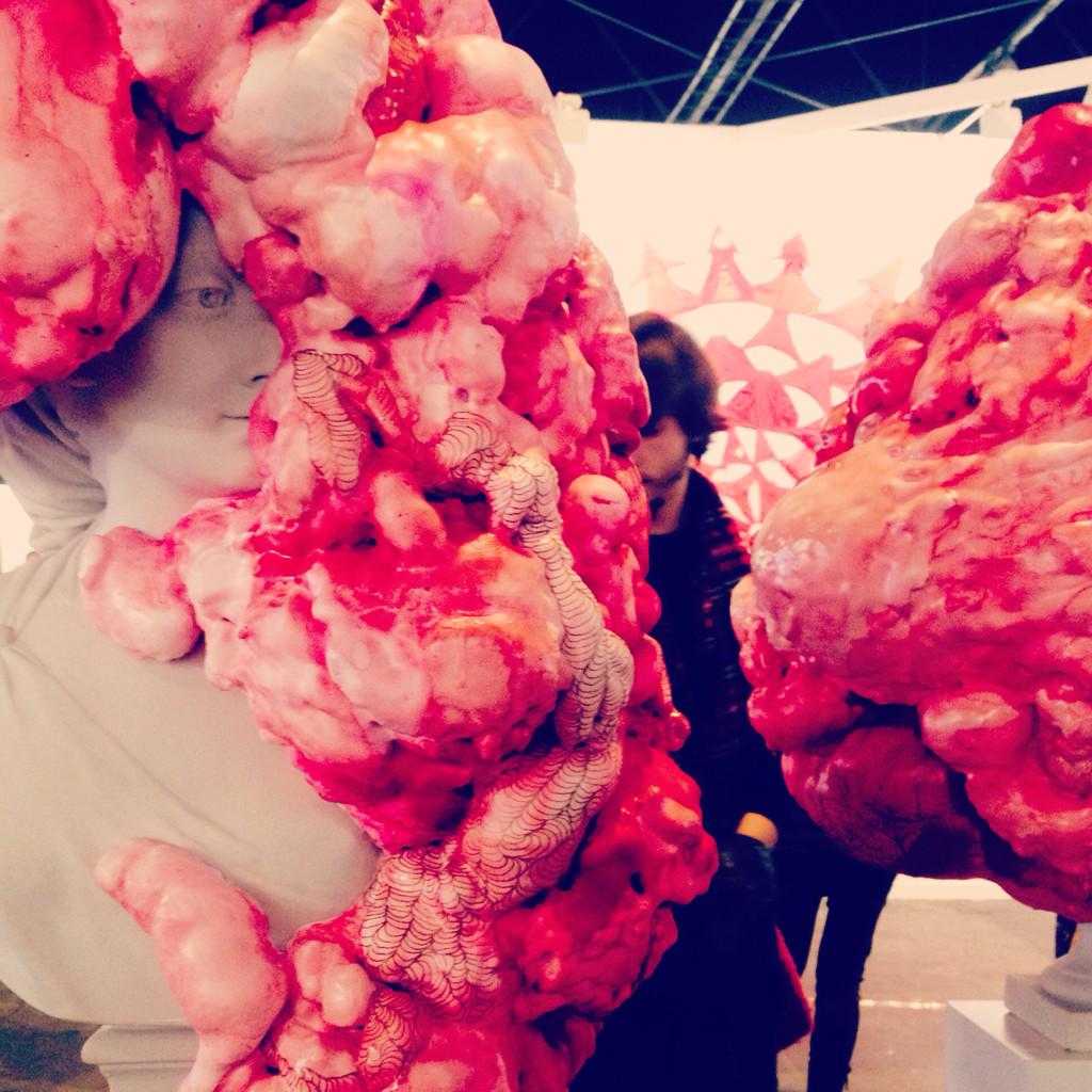 _ldlr's tweet image. Paseos por #ARCO2015 #madrid