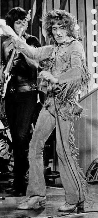 Happy Birthday Roger Daltrey, Long Live Rock! 