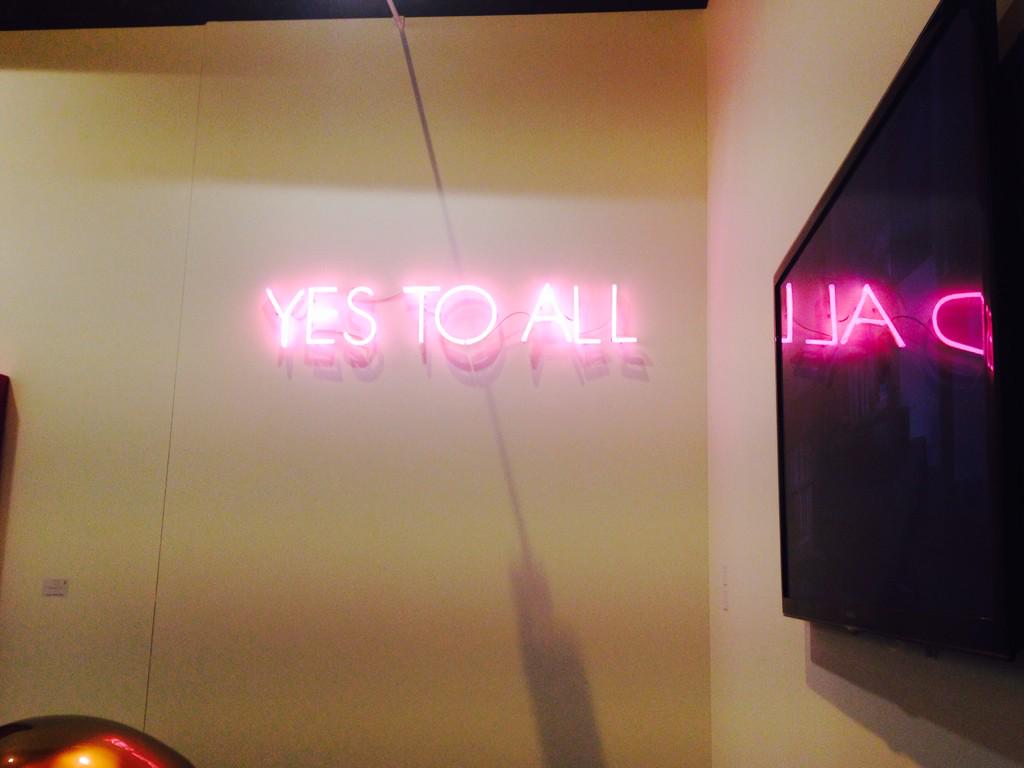 _ldlr's tweet image. Pink, pink, pink #ARCO2015 #arte #Madrid
