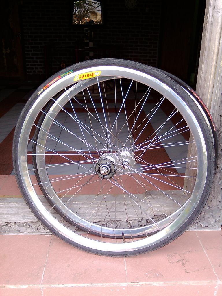 Bagus Setiawan (@chasterfixie) on Twitter photo Wts wheelset velocity deep V hub 083854878823 <a href="/MLGfgss/">Malang Fixed Gear</a> <a href="/SPINcorebike/">SPINcorebike Malang</a> <a href="/fixiecorner/">fixiecornerpasuruan</a> <a href="/KeepFix/">KeepFix</a> <a href="/Fixedcycle/">Ficycle</a> @Pitangker Wts wheelset velocity deep V hub 083854878823 <a href="/MLGfgss/">Malang Fixed Gear</a> <a href="/SPINcorebike/">SPINcorebike Malang</a> <a href="/fixiecorner/">fixiecornerpasuruan</a> <a href="/KeepFix/">KeepFix</a> <a href="/Fixedcycle/">Ficycle</a> @Pitangker