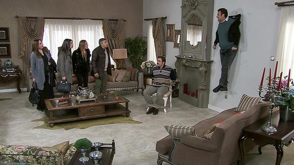 trt1's tweet photo. Yokk Artıkk!
Nurhan ve Sarp nasıl bu hale geldi? Zengin Kız Fakir Oğlan bu akşam 19:55'te @trttv1'de. http://t.co/7RVpsdhoQD