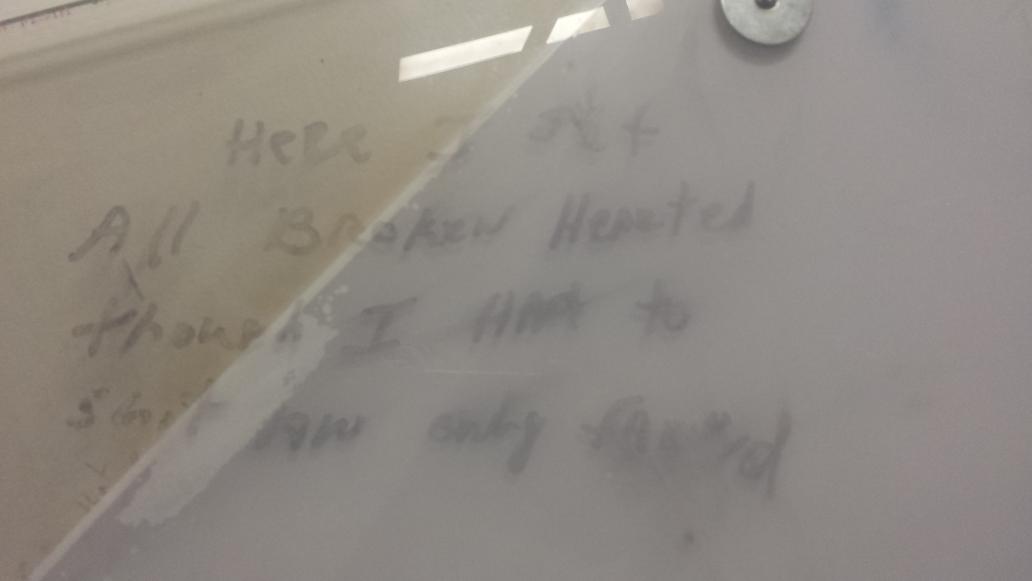 ripbwb86's tweet photo. Haha only at work #funnyshitrightthere http://t.co/L0EDtoEA0J