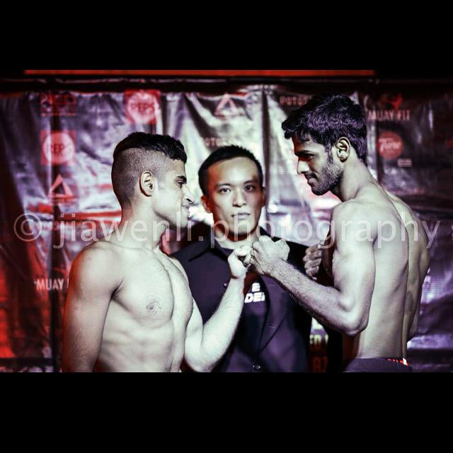 Hosein_basirian's tweet photo. #tbt my first #mma #fight in #ultimateBeatdown , won the fight via #submission #Armbar #firstRound .
@KambizWarriors http://t.co/OtlZtwmGHe