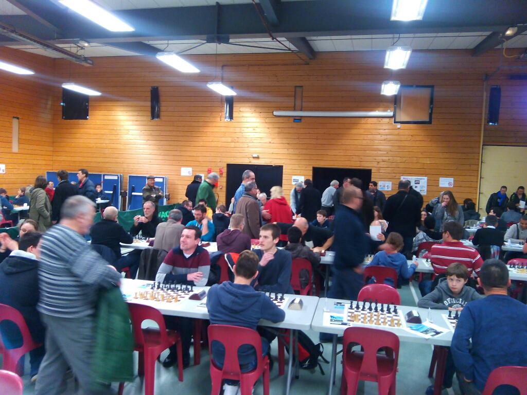 esmechecs's tweet image. #veyrinas Demarrage de la ronde  5.