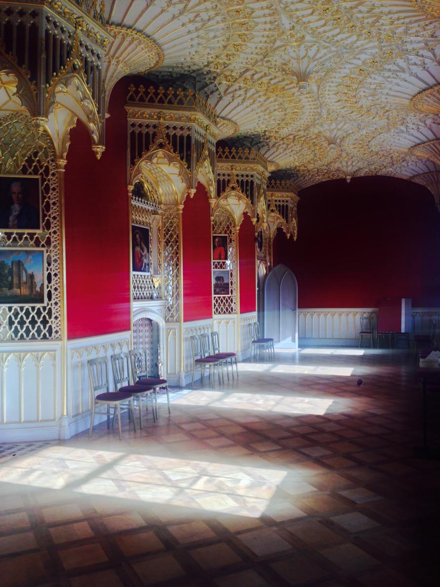 johnpaulstonard's tweet photo. First day of the season at Strawberry Hill with curator Silvia Dalvoni @ViewFestival @MaiaMorgen #horacewalpole http://t.co/QIMn1wjUZk