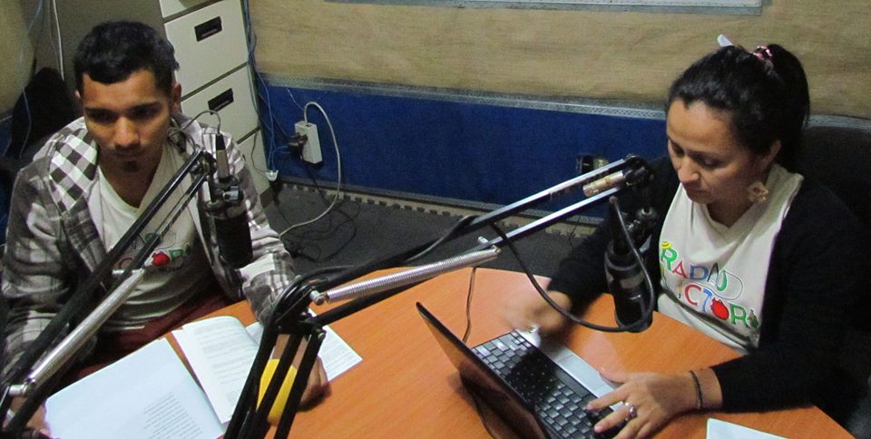 RadioVictoria92's tweet photo. En elecciones 2015 
en todo el departamento de Cabañas un promedio de 45 minutos de retrazo en centros de votacion. http://t.co/kQxVd4zk87