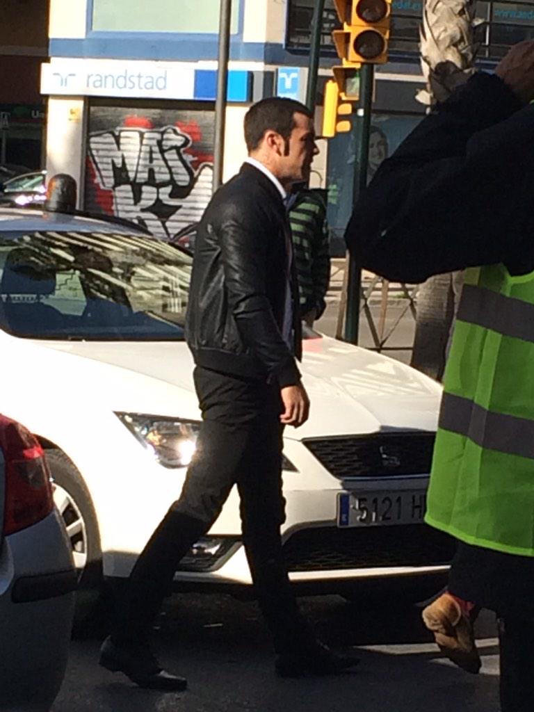 TaniaIq's tweet photo. Esta mañana en el rodaje de toro, increible! @mario_casas_  @MarioCasasWorld http://t.co/rVPDOuhMmi