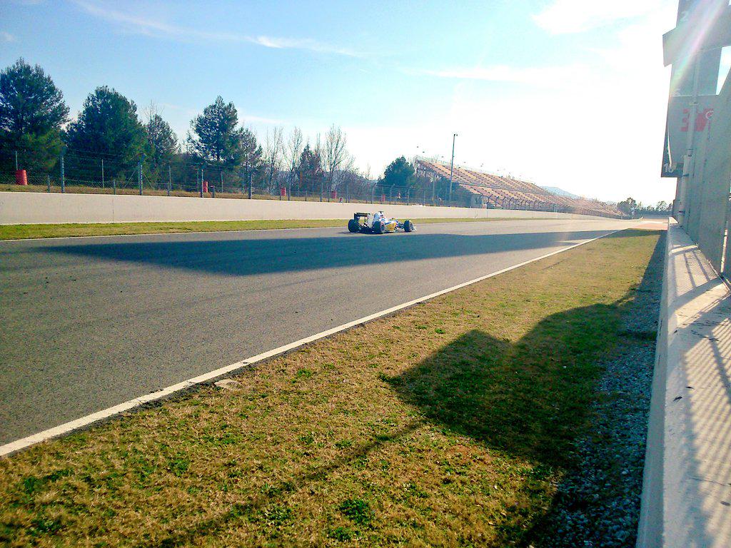 Nasr sigue en pista ...