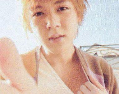 Jwest_K_non's tweet photo. *
　　　　愛は教えて貰う物じゃない。
　　　　　自分で気付かなあかん物。

　　　　　右寄りリバ/遊人/躰目大歓迎

　　　　でも君は俺の気持ちも愛も
　　　　　　気付いてくれへん…

#RTしたnrさんbotさんフォローする http://t.co/iCV8qzoDfI