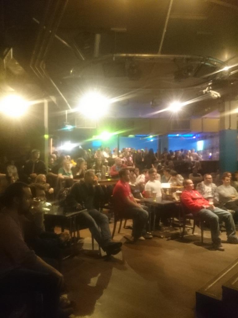 rollersnakes20's tweet photo. @NH_Promo @WalkaboutBrum @UcbRugby come on England!! Ucb rugby will get you your drinks! http://t.co/VoOCQTSG76