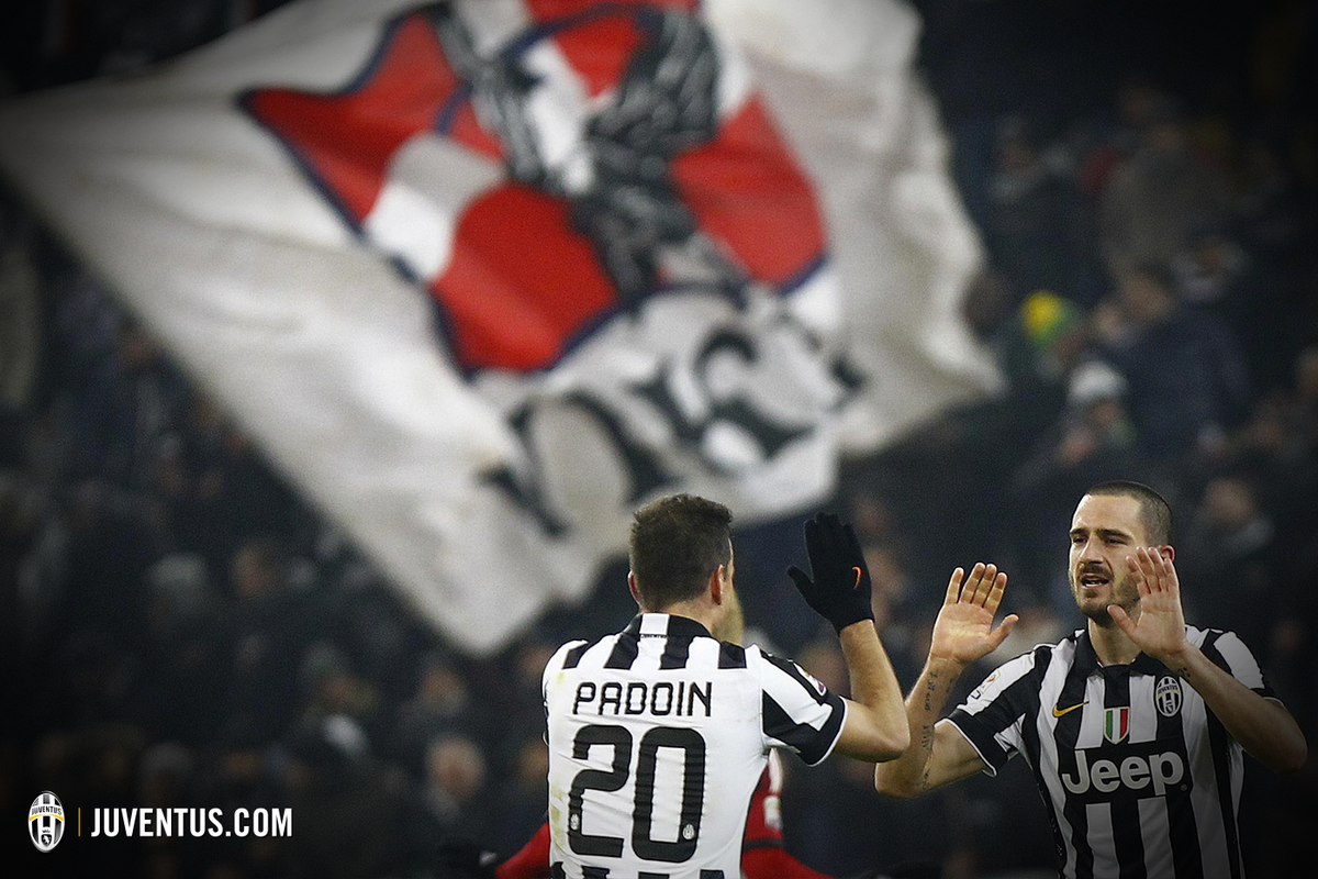 juventusfc's tweet photo. Migliori difese della @SerieA_TIM a confronto: la Roma ha subito 18 reti, noi 13. #RomaJuve #ForzaJuve http://t.co/SavW4h89LC