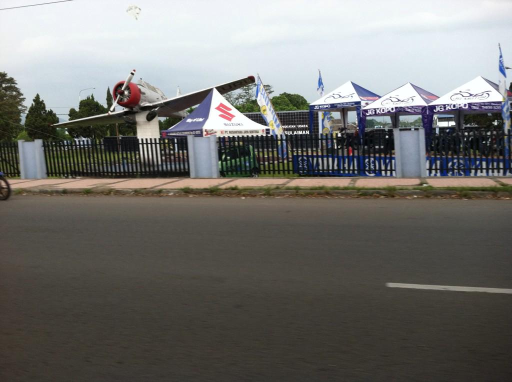 Sangat senang sekali ketemu keluarga