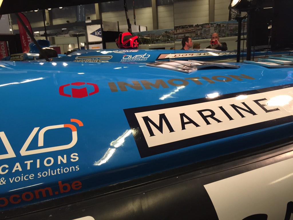 InMotionShop's tweet photo. #INMOTIONSCV sponsors #888 silver racing team http://t.co/FJ8mYh6hYF