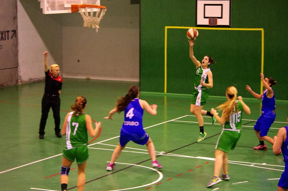 CalasanzSeniorF's tweet photo. Duro partido ante #GrupoTirso en el q nos imponemos por 50-55 en pista visitante. Enhorabuena y toca seguir currando. http://t.co/l8qz1ua7s1
