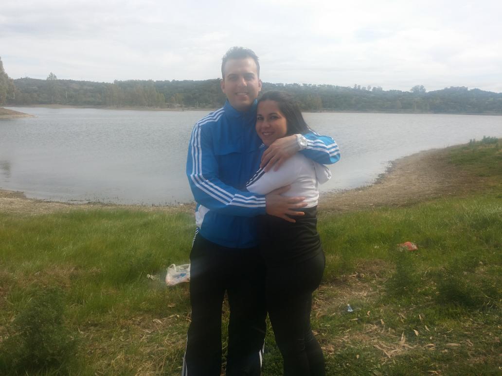 naika135's tweet photo. Después de un finde con la mejor compañía , ahora animar a mi equipo al campo del Sevilla ... http://t.co/iSAaO9PkYZ