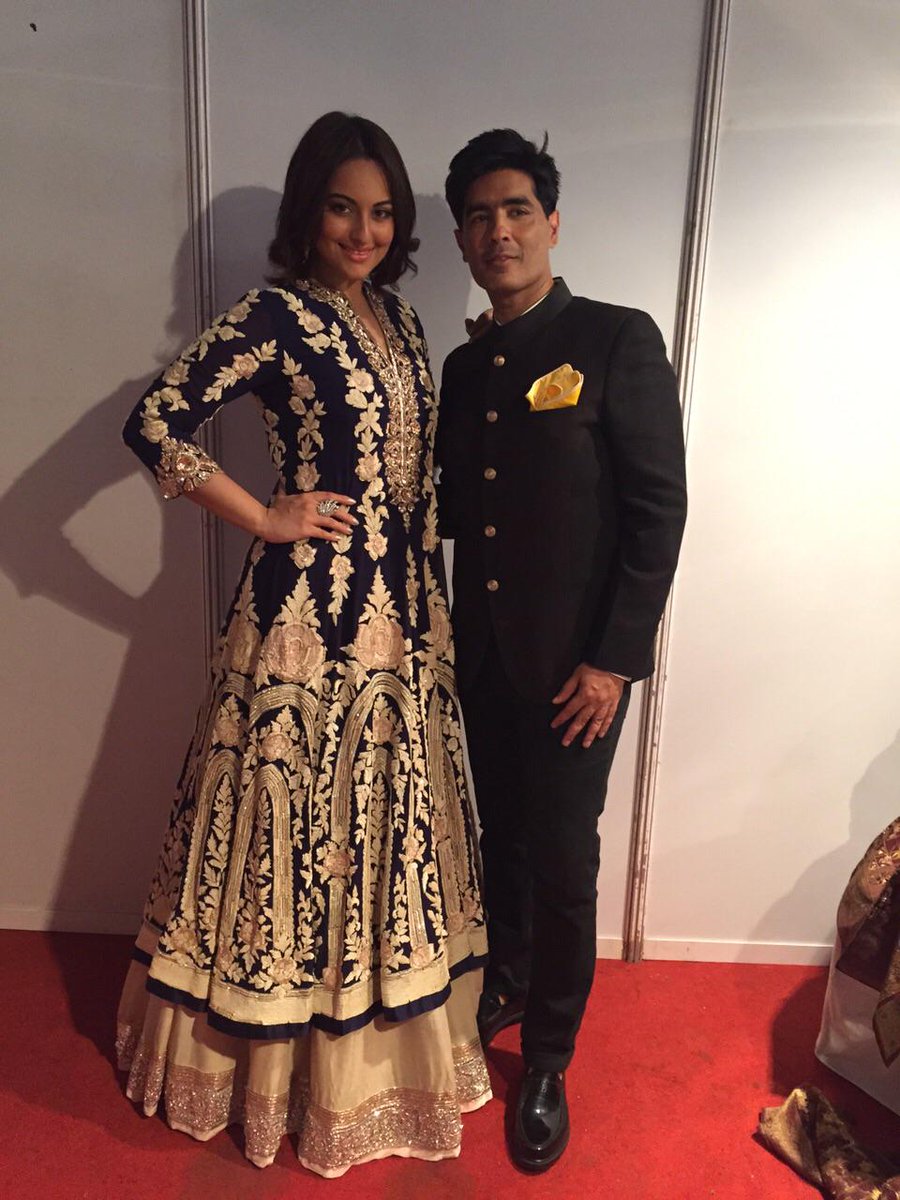 Embedded image permalink