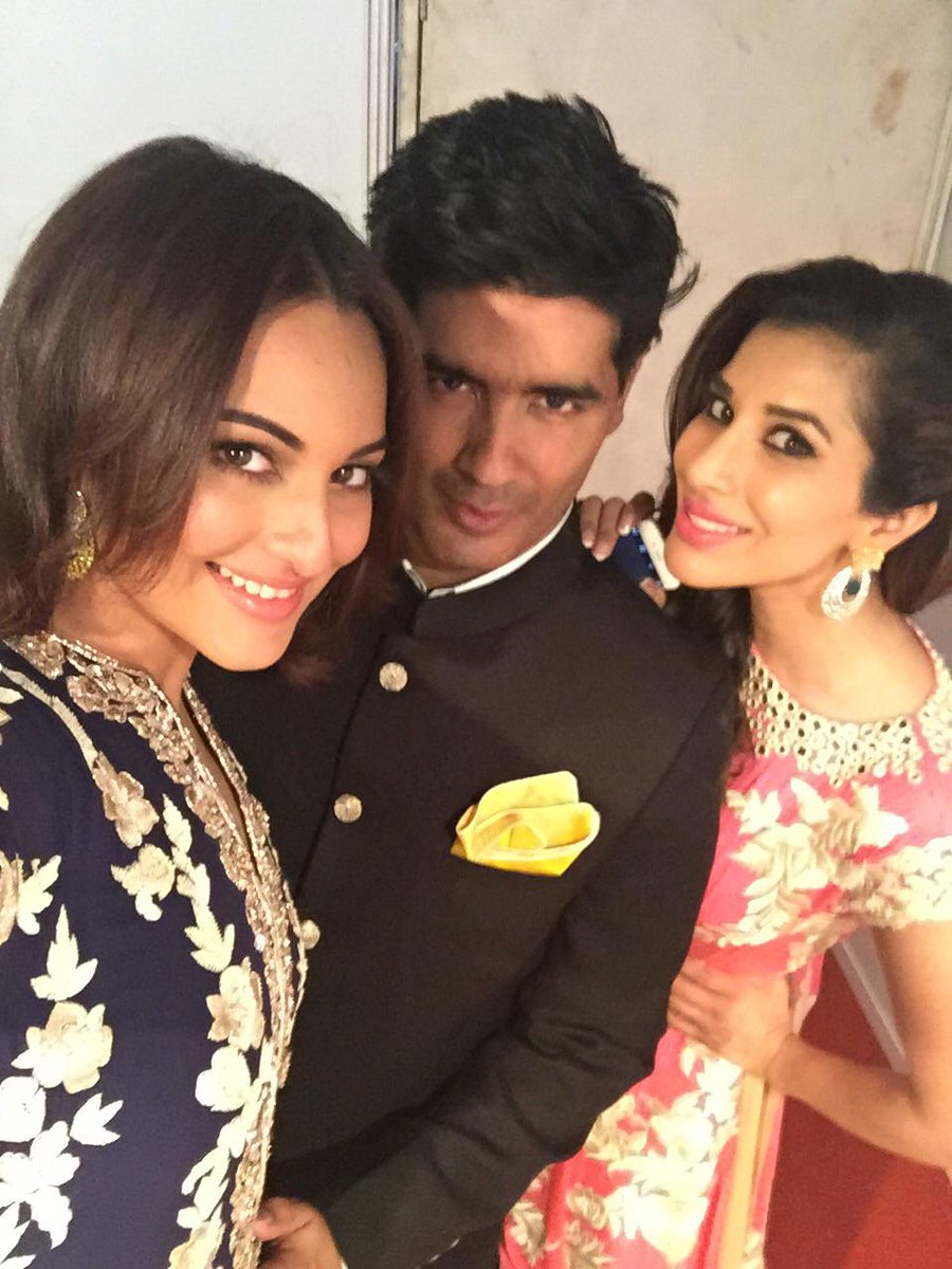 Embedded image permalink