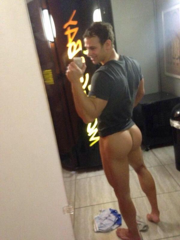 krislevit's tweet photo. Algo así para hoy 👌👍😘 http://t.co/pwmRFMCQdL