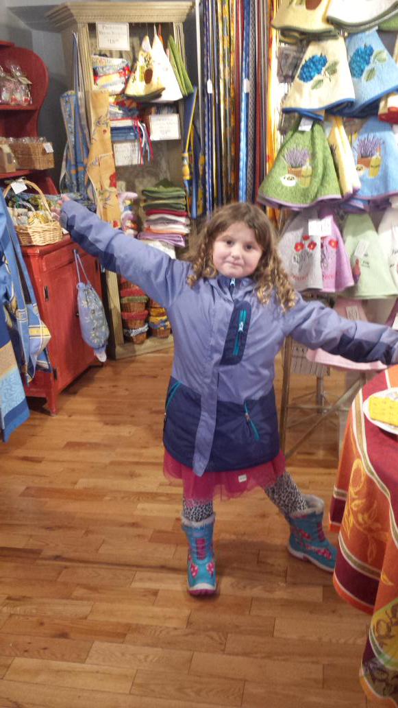 LaProv's tweet image. The Boss stopped in to check on things. ....and steal chocolate truffles. #lookbusy