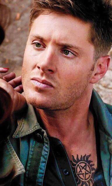  Happy Birthday to Jensen Ackles!! 10K needed for him to get mil. followers. 
