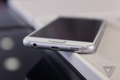 bruno_63's tweet photo. Samsung ajfon 6? "@witkowsky_: To jest jakiś żart tak? http://t.co/RXhR5mIG14"